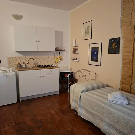 Apartment Tiny House Palermo